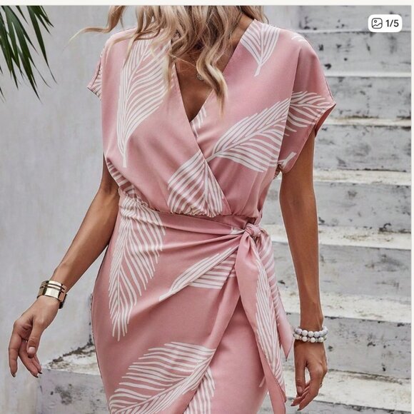 Dresses & Skirts - Pink Boho Women's Tropical Print Batwing Sleeve Knot Side Wrap Dress